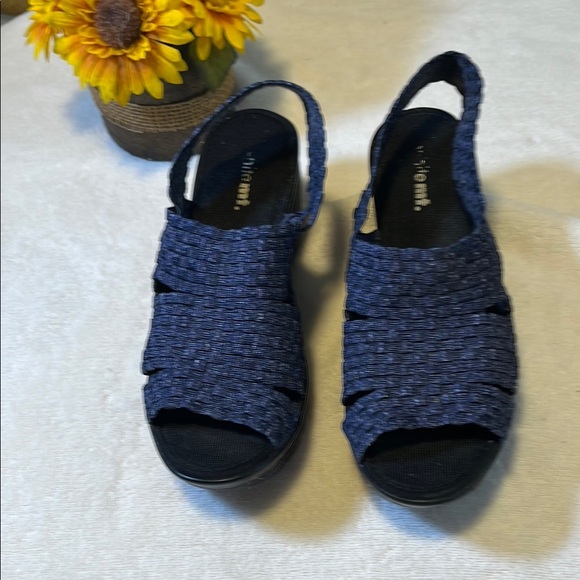 White Mountain Blue Slingback Sandals - Picture 1 of 3
